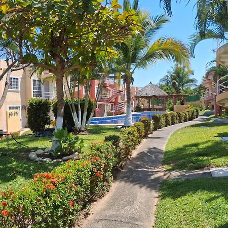 Ixtapa Al Mejor Precio, "Casa Las Conchas" Сіуатанехо Екстер'єр фото