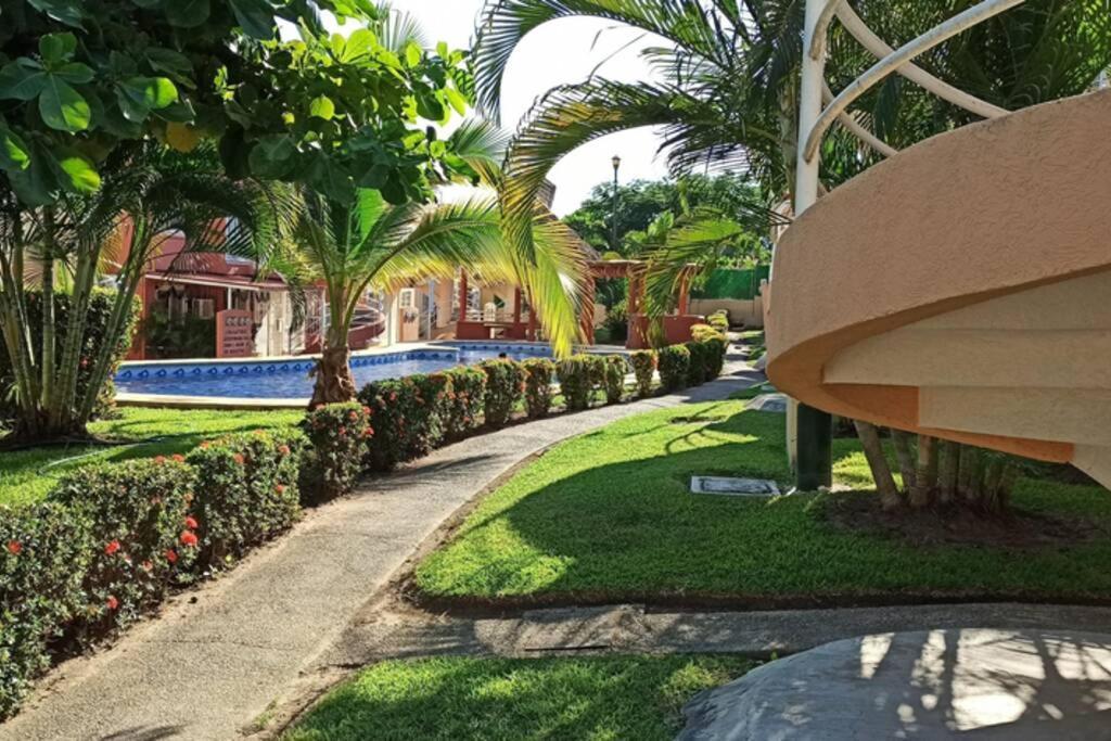 Ixtapa Al Mejor Precio, "Casa Las Conchas" Сіуатанехо Екстер'єр фото