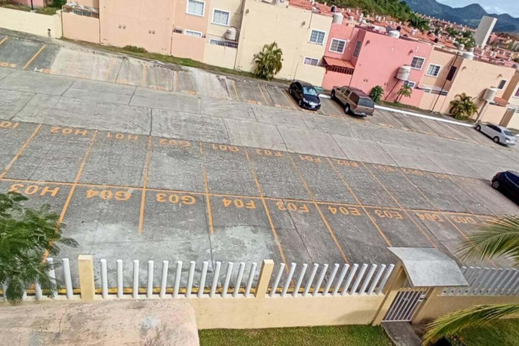 Ixtapa Al Mejor Precio, "Casa Las Conchas" Сіуатанехо Екстер'єр фото